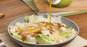 Salada verde com frango