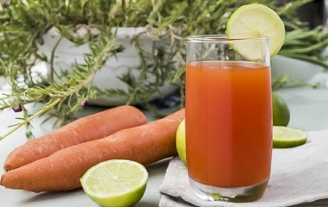 Suco de cenoura com limão: benefícios e como fazer